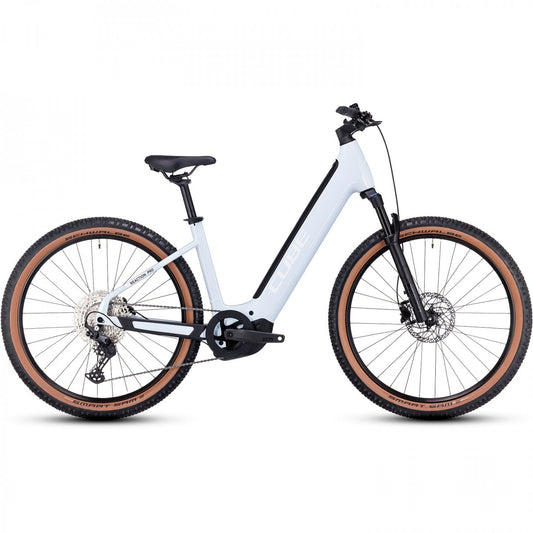 VTT électrique CUBE Easy Entry 27.5" - REACTION HYBRID Pro 625 - 2023 - blanc flash/noir
